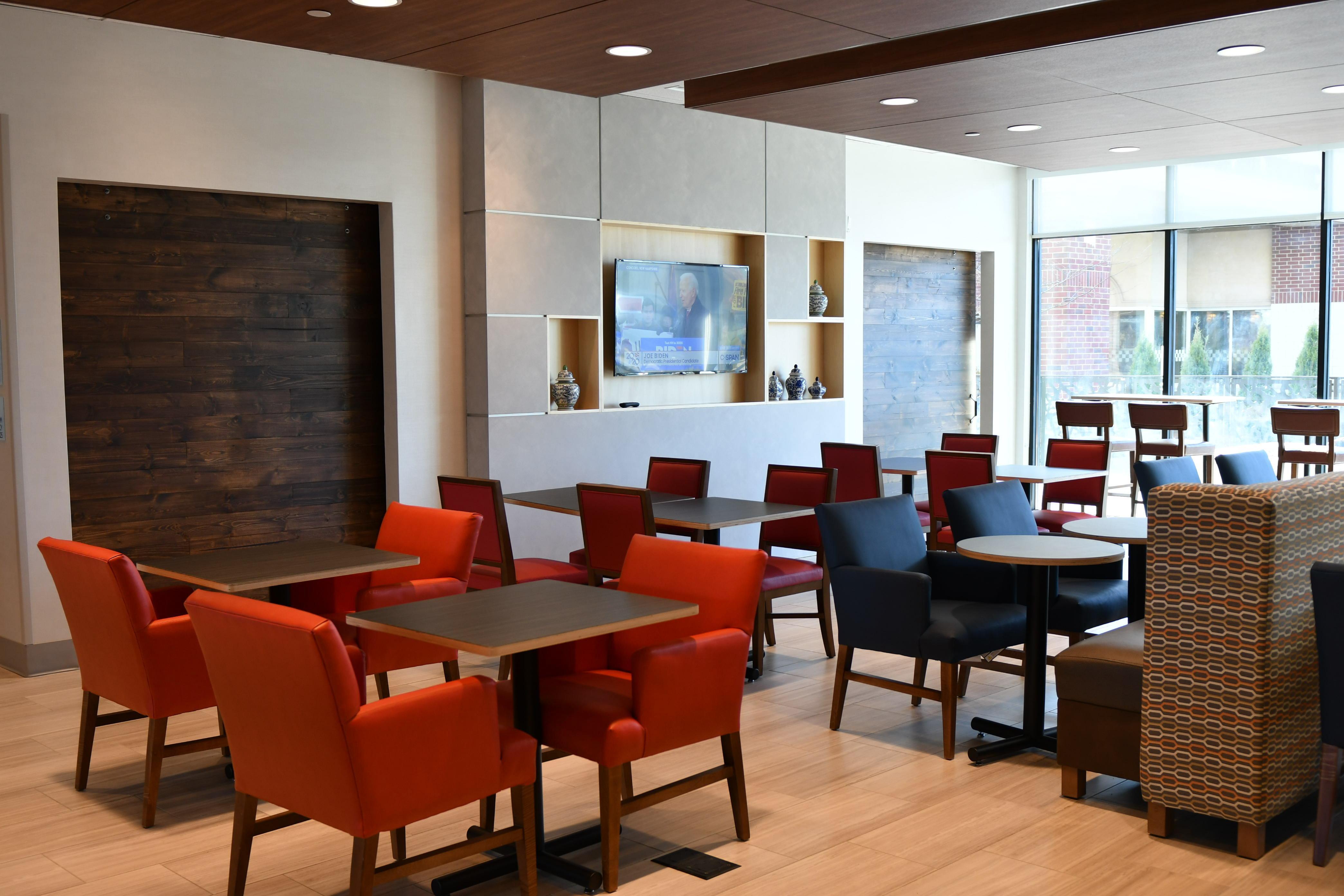 Holiday Inn Express & Suites - Romeoville - Joliet North By Ihg Exterior photo