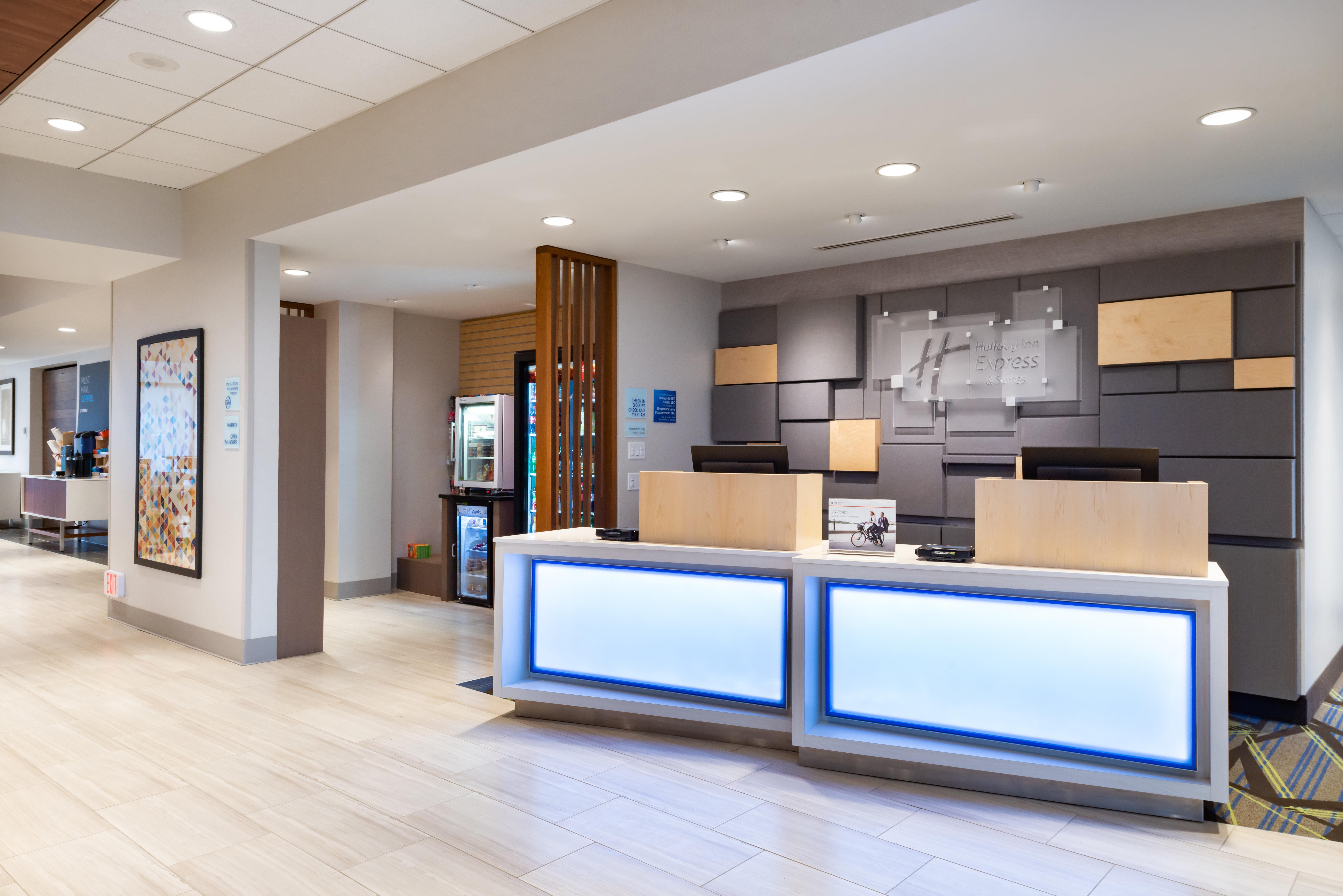 Holiday Inn Express & Suites - Romeoville - Joliet North By Ihg Exterior photo